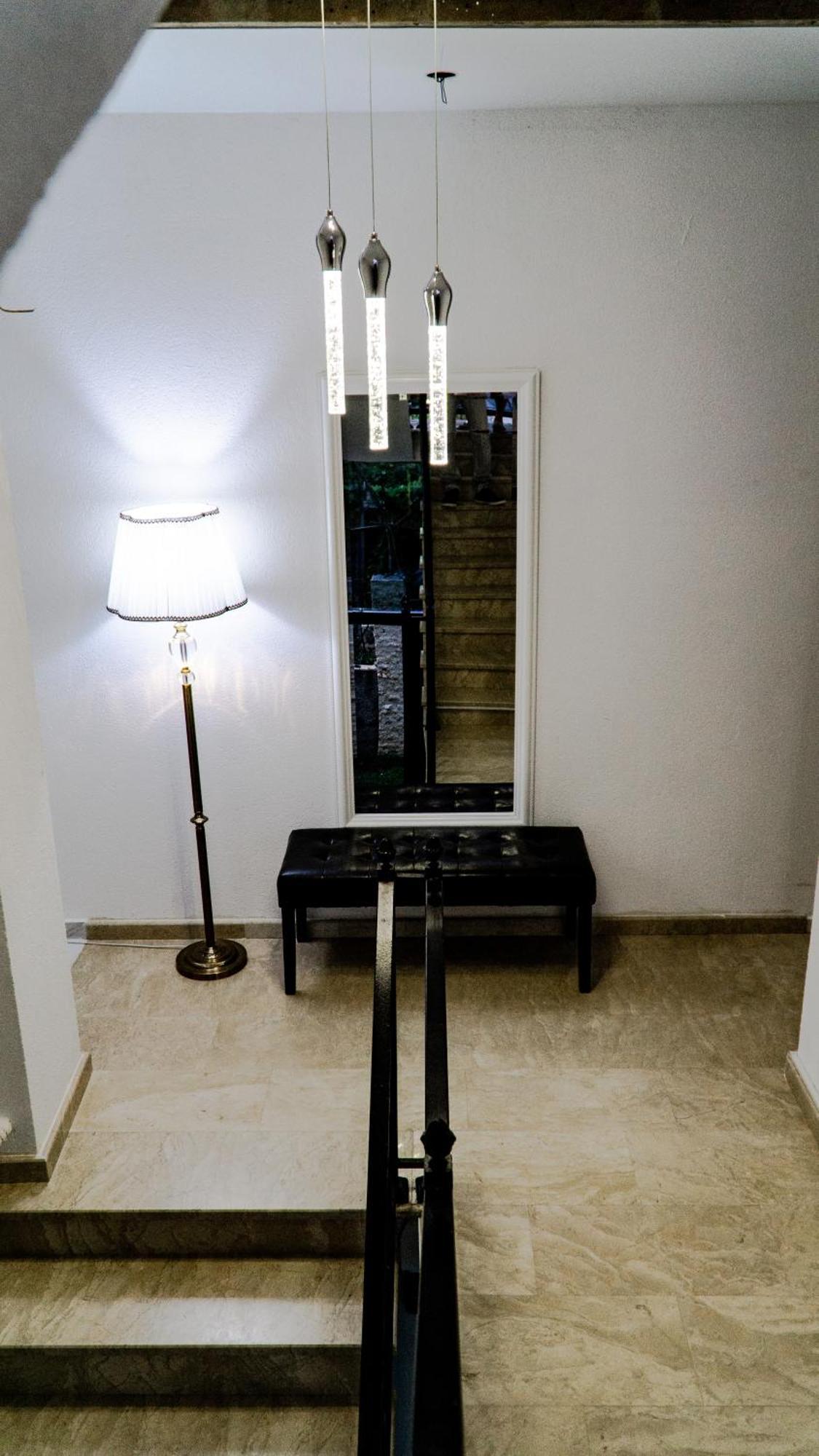 New House Kobuleti Hotel ภายนอก รูปภาพ