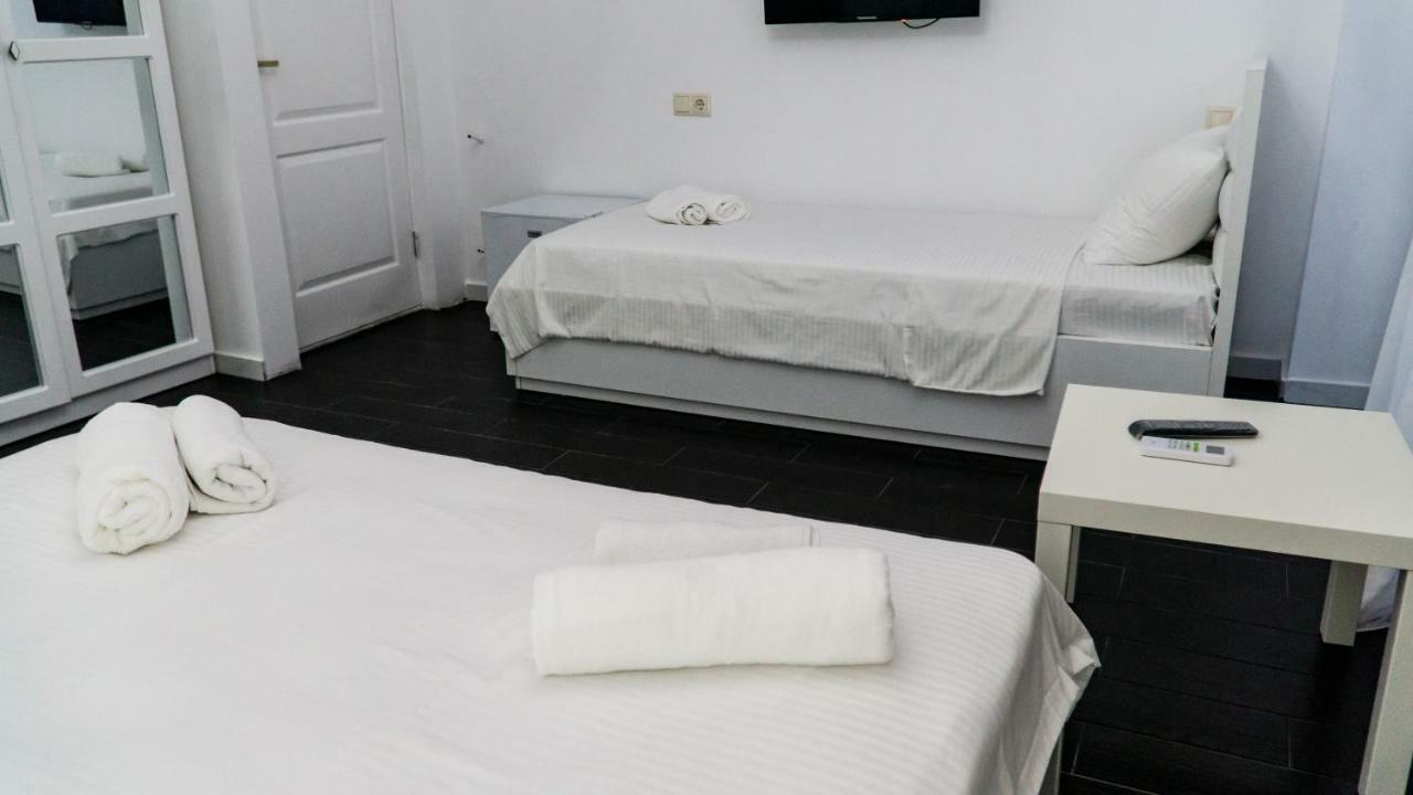 New House Kobuleti Hotel ภายนอก รูปภาพ