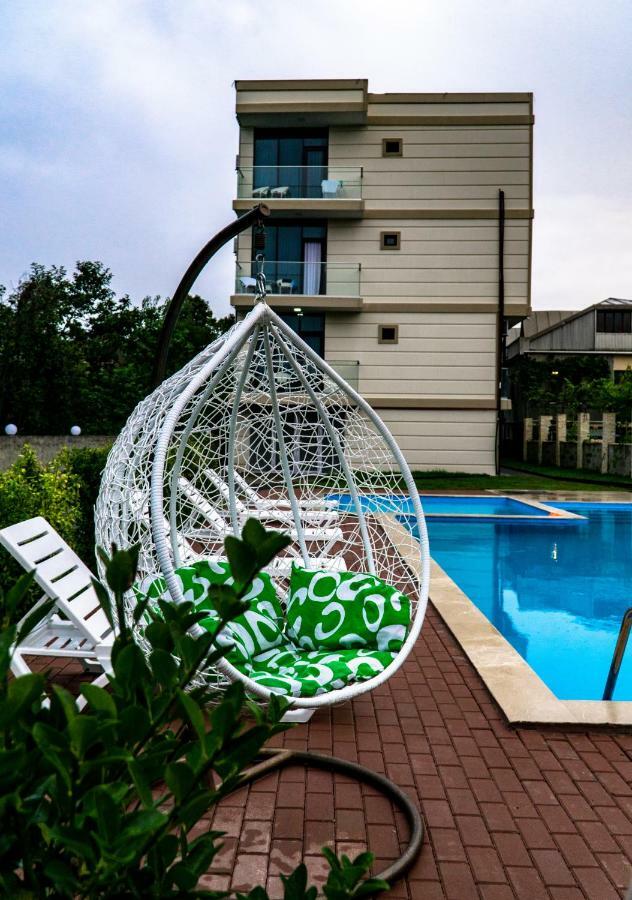 New House Kobuleti Hotel ภายนอก รูปภาพ